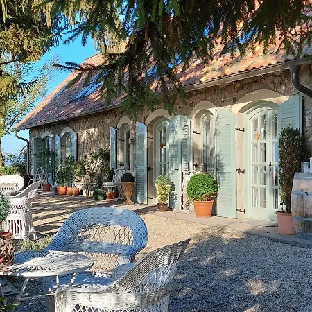 בית הארחה Maison Bagatell Badacsony