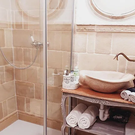 Maison Bagatell Badacsony בית הארחה