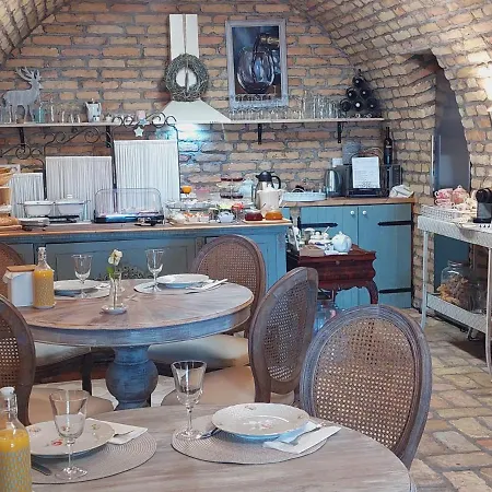 Гостевой дом Maison Bagatell Badacsony *