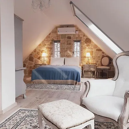 Maison Bagatell Badacsony 4* בדקסוניטומאי