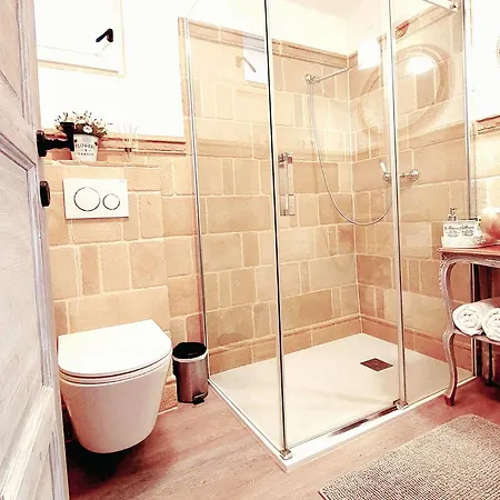 Maison Bagatell Badacsony בדקסוניטומאי